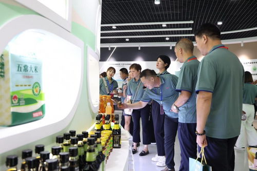 星聚合力 创赢未来 长寿花第七届全国经销商大会暨营销精英颁奖盛典圆满落幕